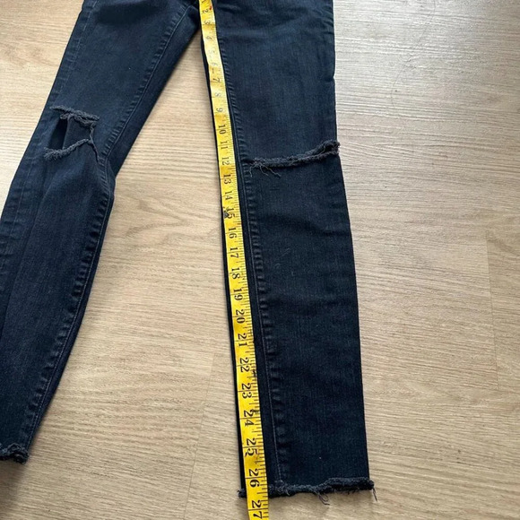 J BRAND SKINNY JEANS - Picture 6 of 6